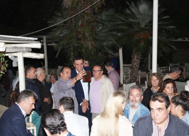 img2