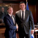 Β. Κικίλιας στη συνάντηση με τον ΥΦΥΠΕΞ των ΗΠΑ: «Θα συνεργαστούμε με βάση τα κοινά μας συμφέροντα και προς όφελος της μέσης οικογένειας»