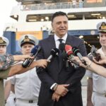 Β. Κικίλιας από λιμάνι Πειραιά: «Έχουμε χιλιάδες λιμενικούς σε όλα τα λιμάνια μας για την ασφάλεια και την εξυπηρέτηση του επιβατικού κοινού – Στο 100% θα φτάσει η πληρότητα»